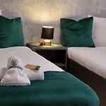 Mazurska Zatoka & - Nad Jeziorem Z Prywatna Plaza I Podgrzewanym Basenem Zewnetrznym, Mazury W Rytmie Slow Łukta