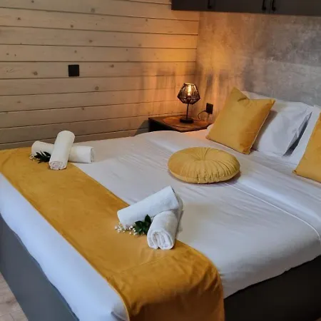 Mazurska Zatoka & - Nad Jeziorem Z Prywatna Plaza I Podgrzewanym Basenem Zewnetrznym, Mazury W Rytmie Slow Apartment Lukta