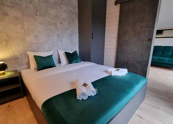 Апартаменты Mazurska Zatoka & - Nad Jeziorem Z Prywatna Plaza I Podgrzewanym Basenem Zewnetrznym, Mazury W Rytmie Slow